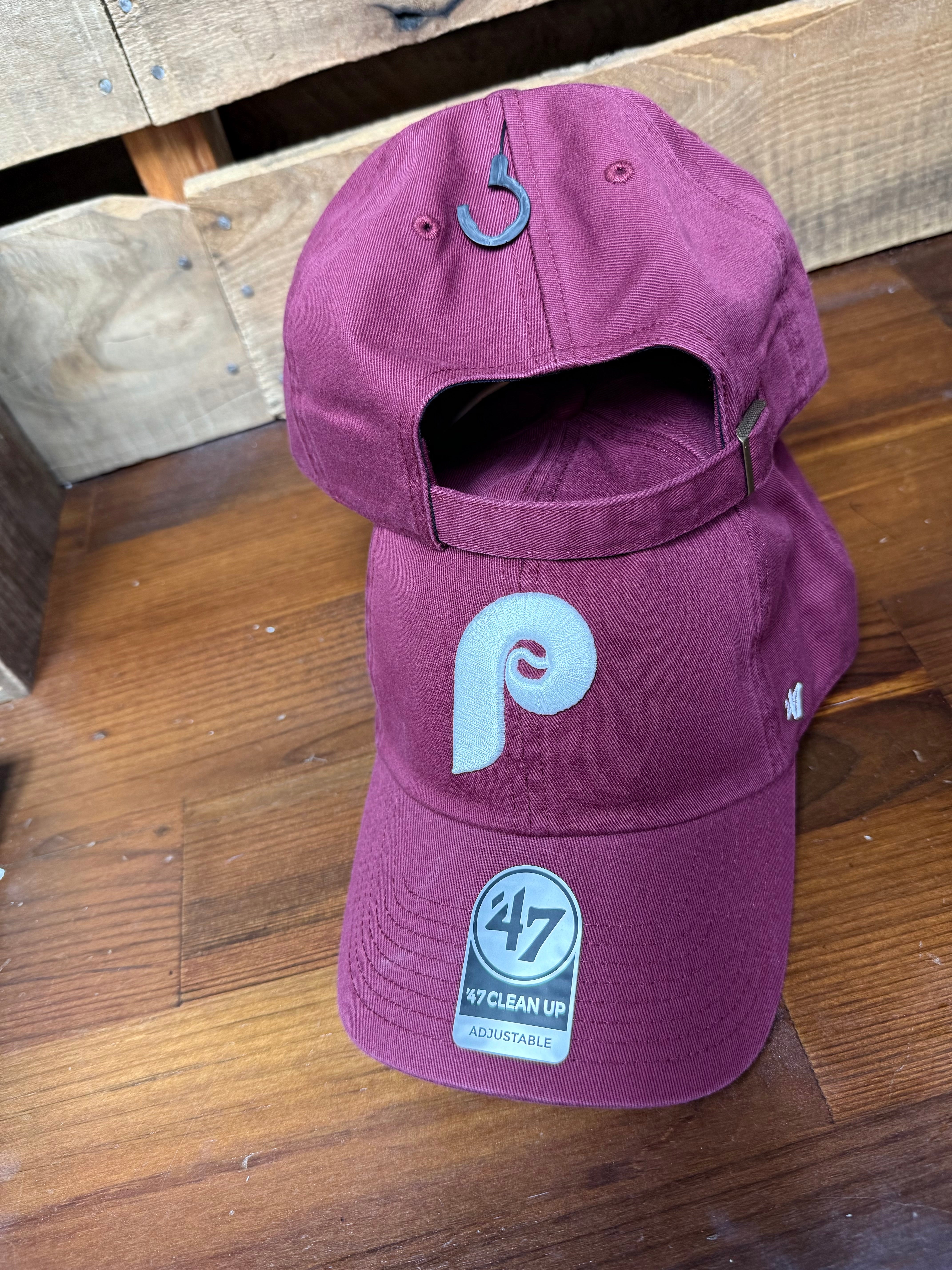Phillies Cooperstown, Cardinal cleanup hat