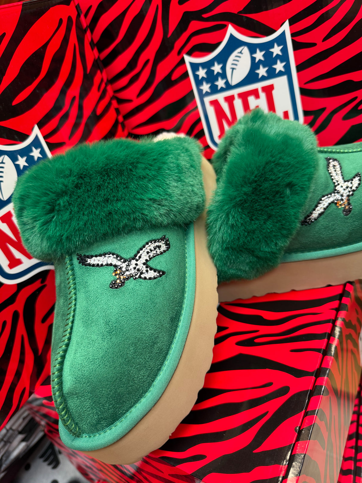 Eagles Fabgating by Cuce Kelly Green Slipper Boots