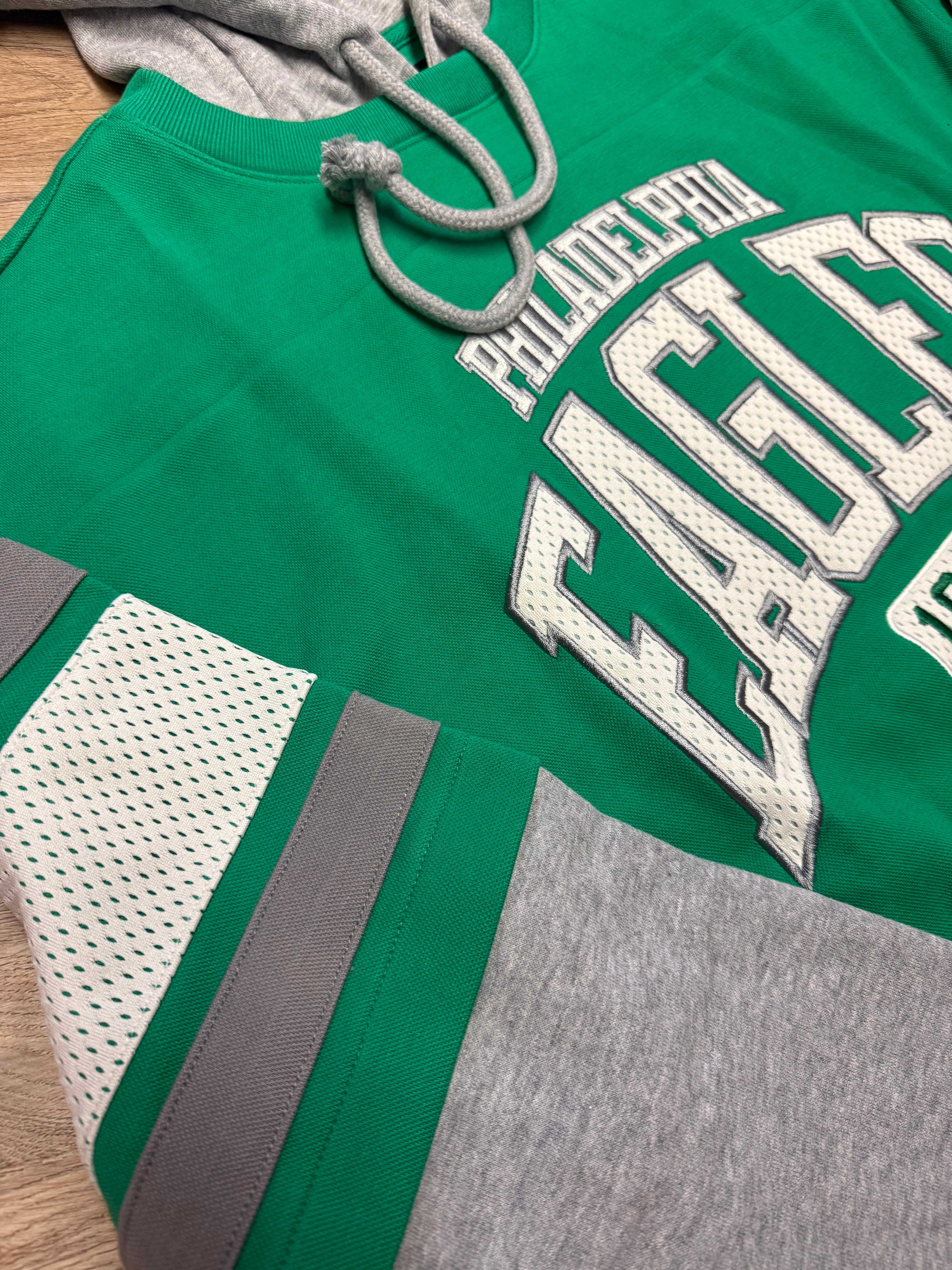 Eagles Throwback Kelly Green Bridge Pass Training Hoodie