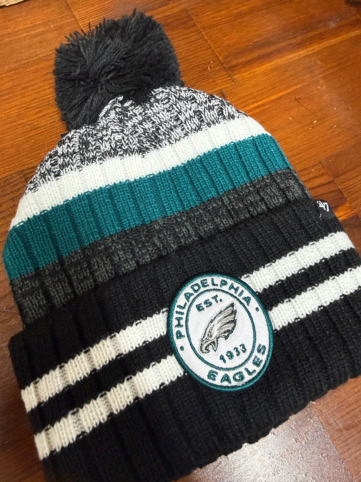 Eagles Black Quiver Cuff Knit Pom Hat