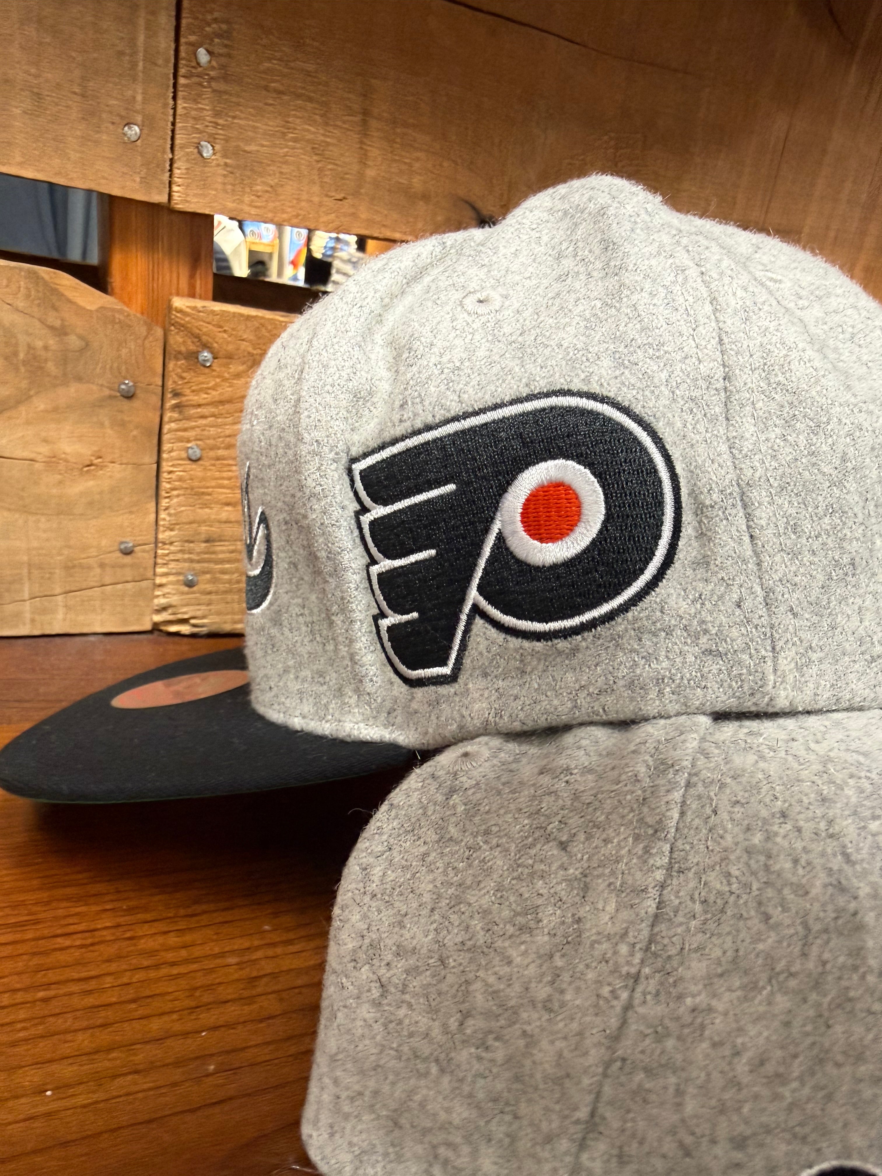 Flyers Throwback Tailsweep Melton 2.0 Snapback Hat