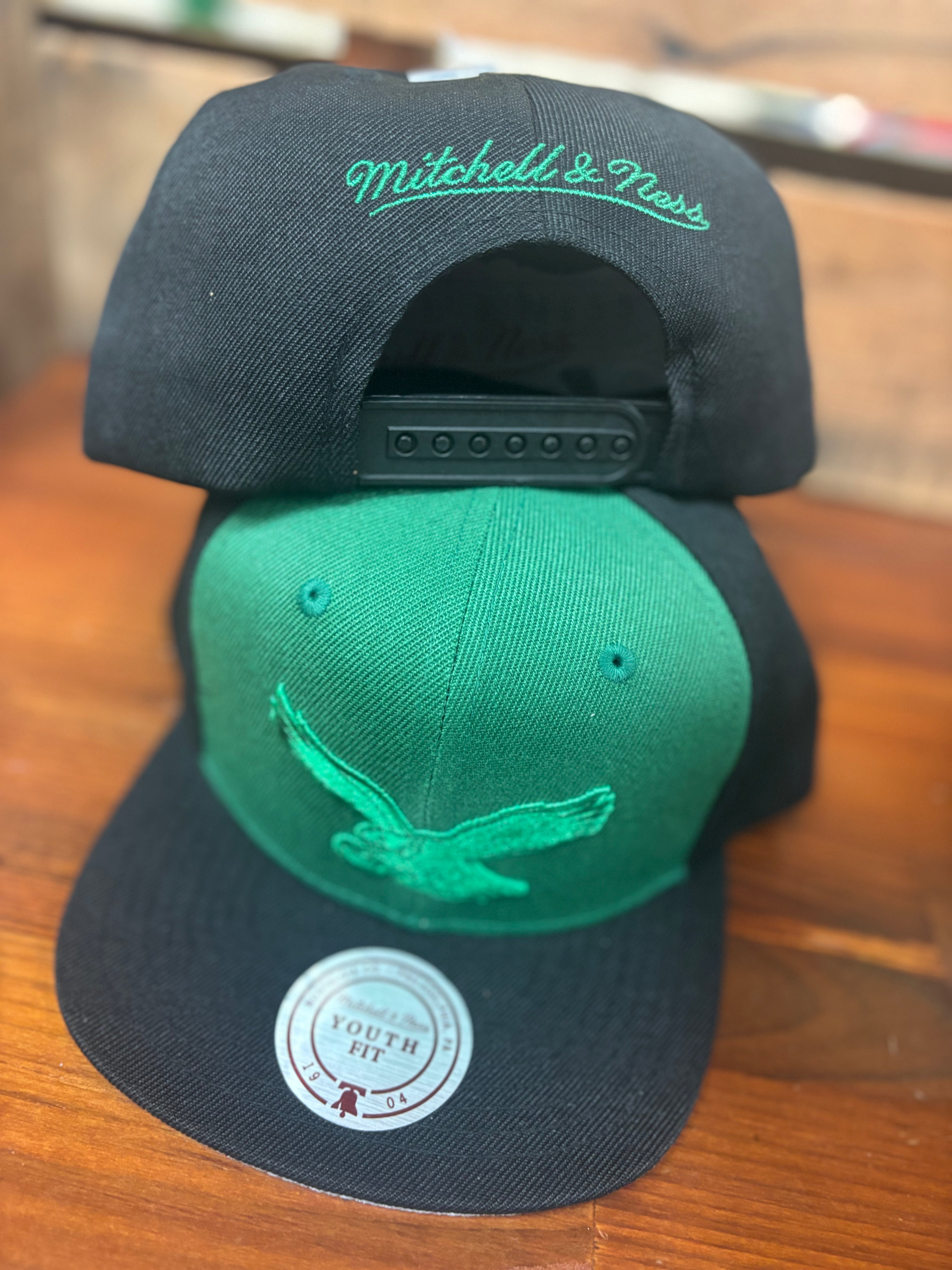 Kids Mitchell and Ness Throwback 2 Tone Eagles SnapBack