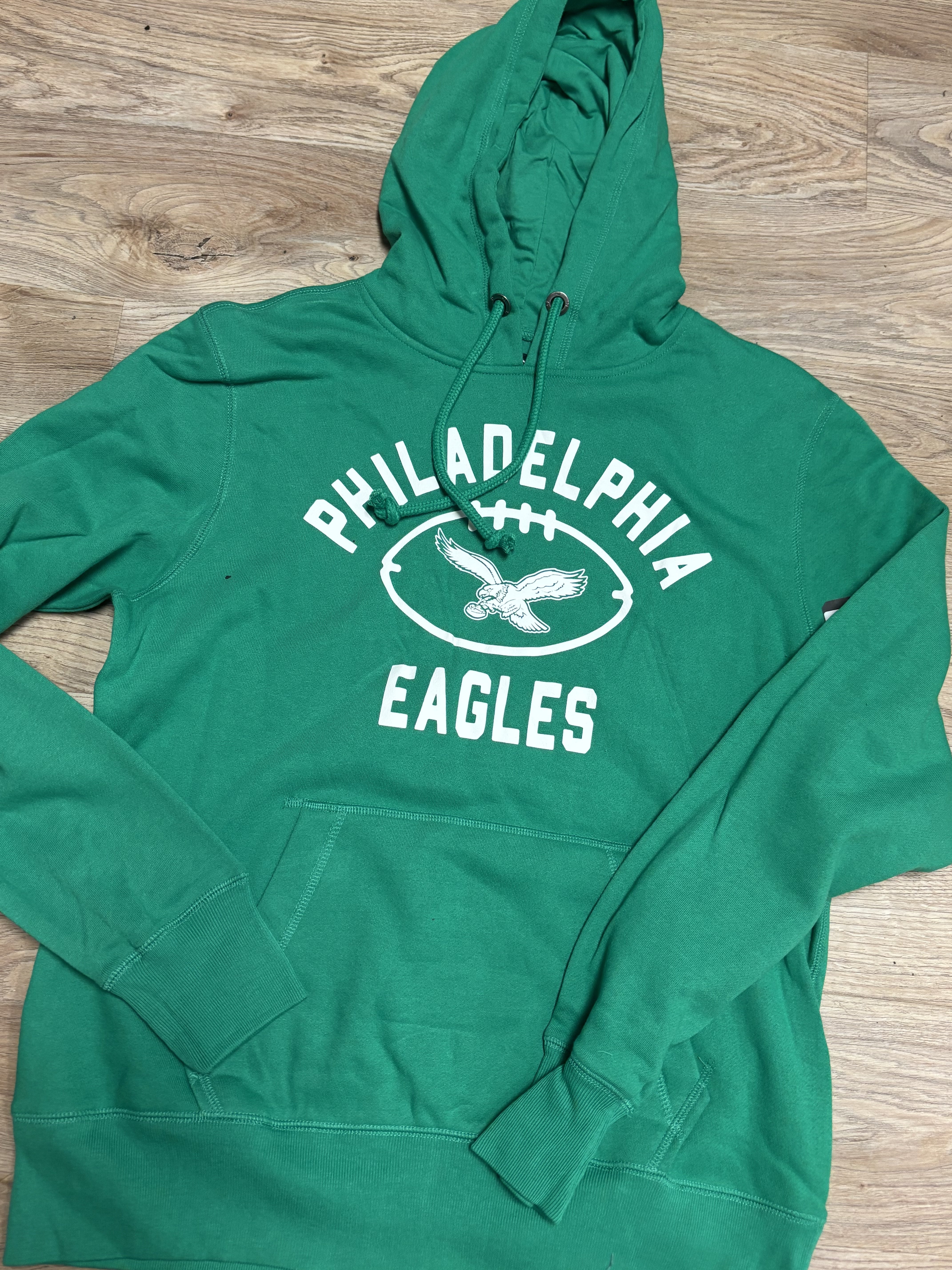 Eagles Kelly Green Regional Headline Hood