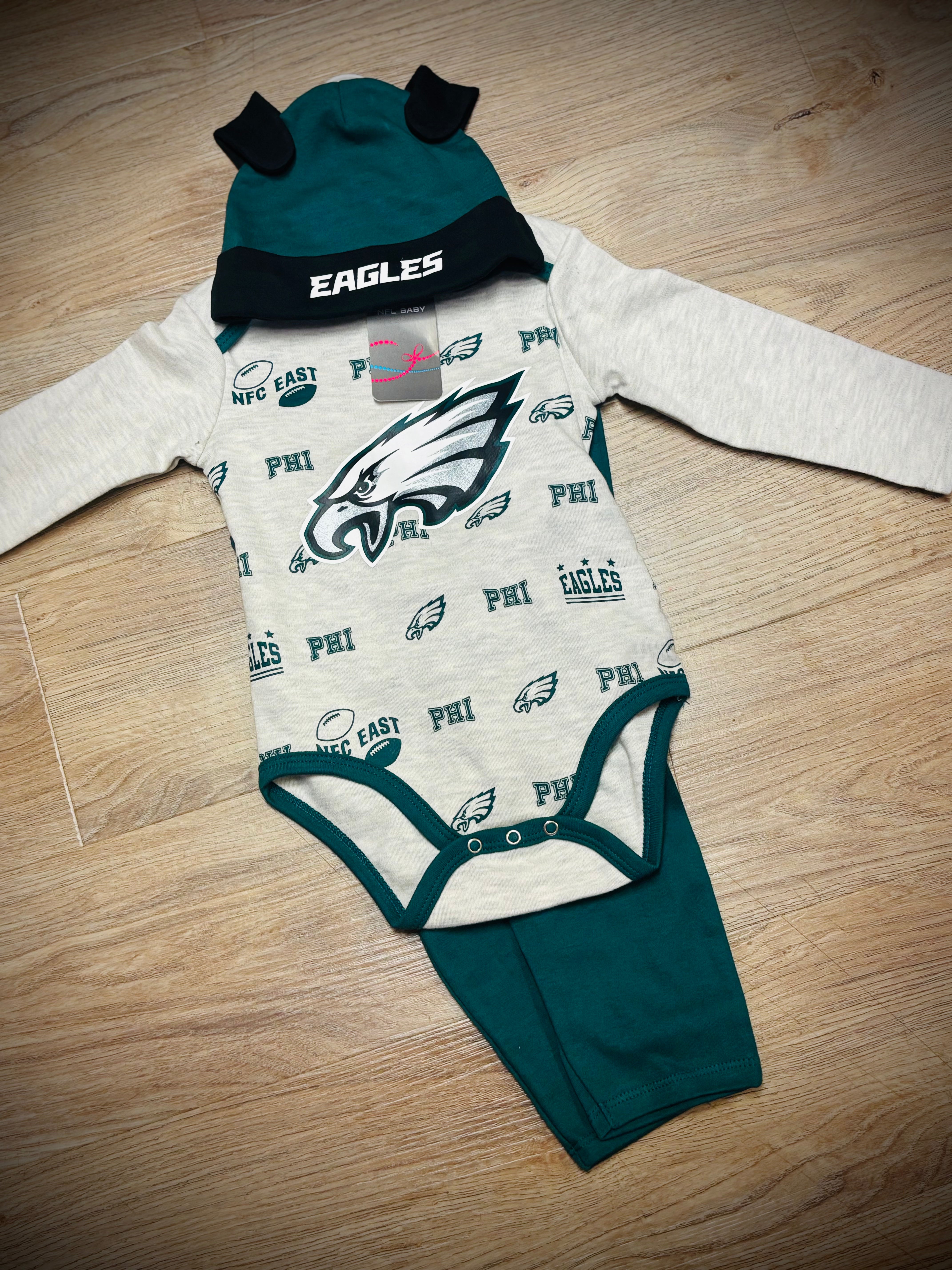 Eagles Huddles + Giggles 3 PC Creeper Set