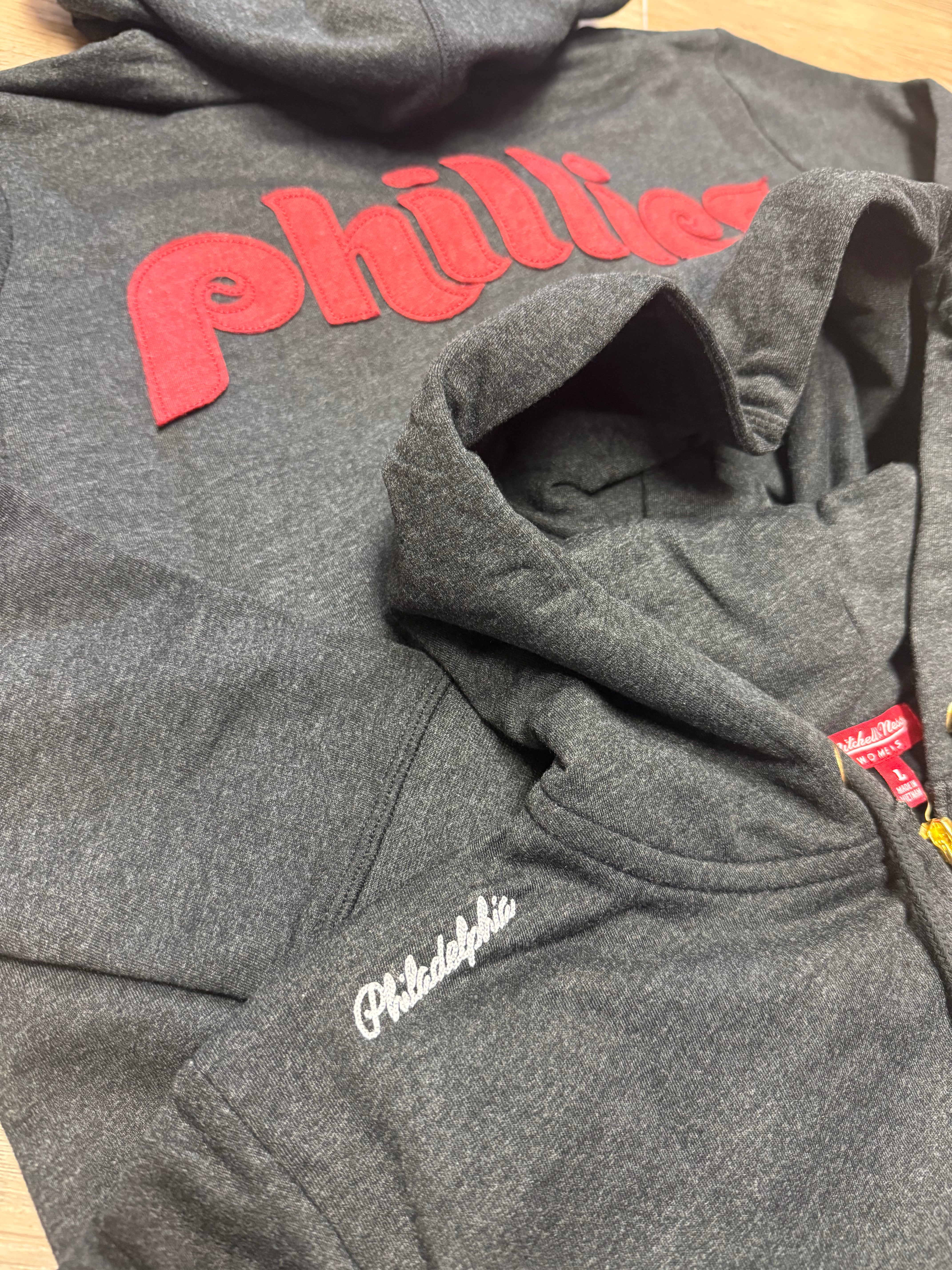 Ladies Phillies Throwback Lightweight Full Zip Hoodie