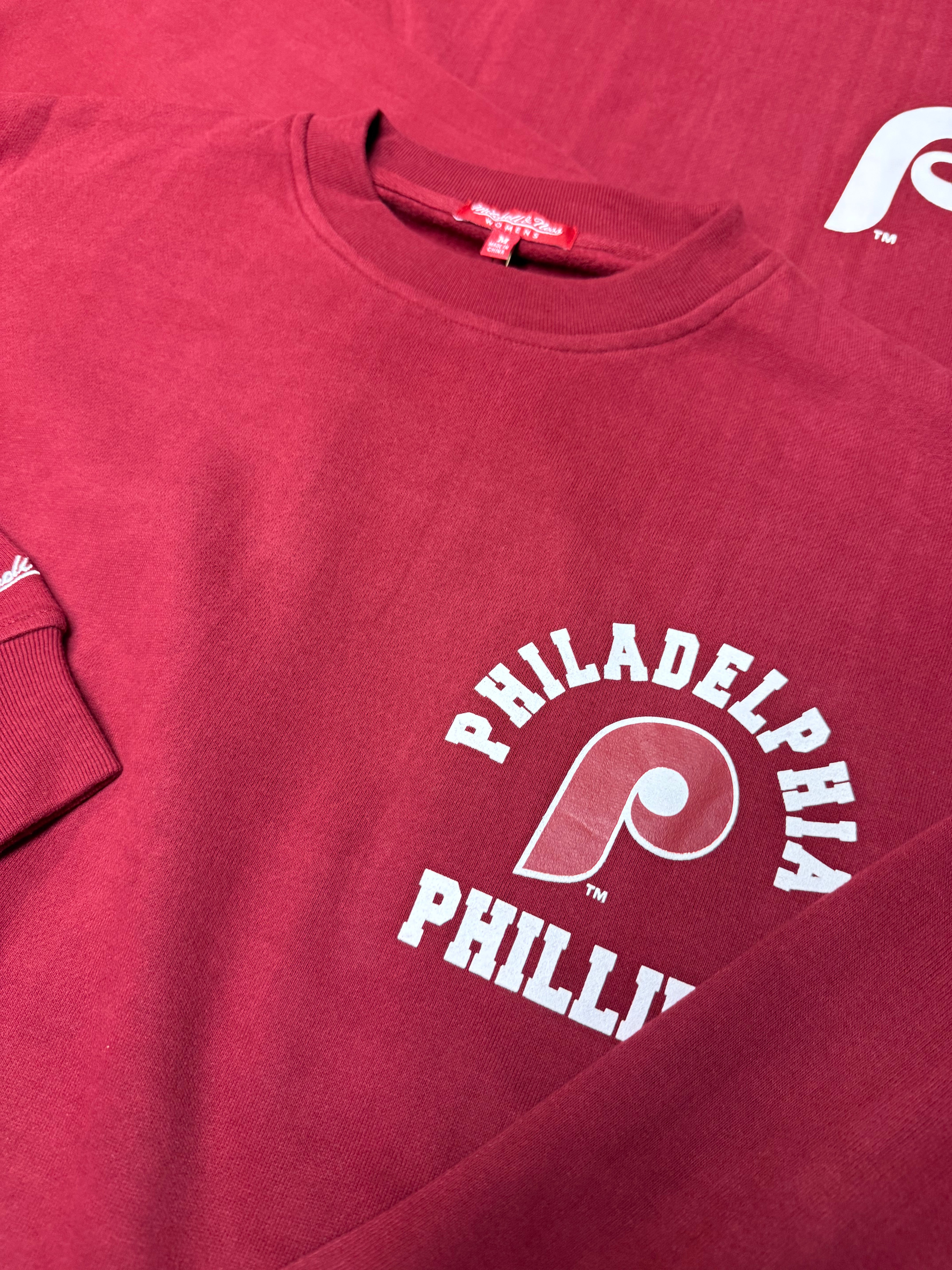 Ladies Phillies Throwback LT Crew Sweatshirt