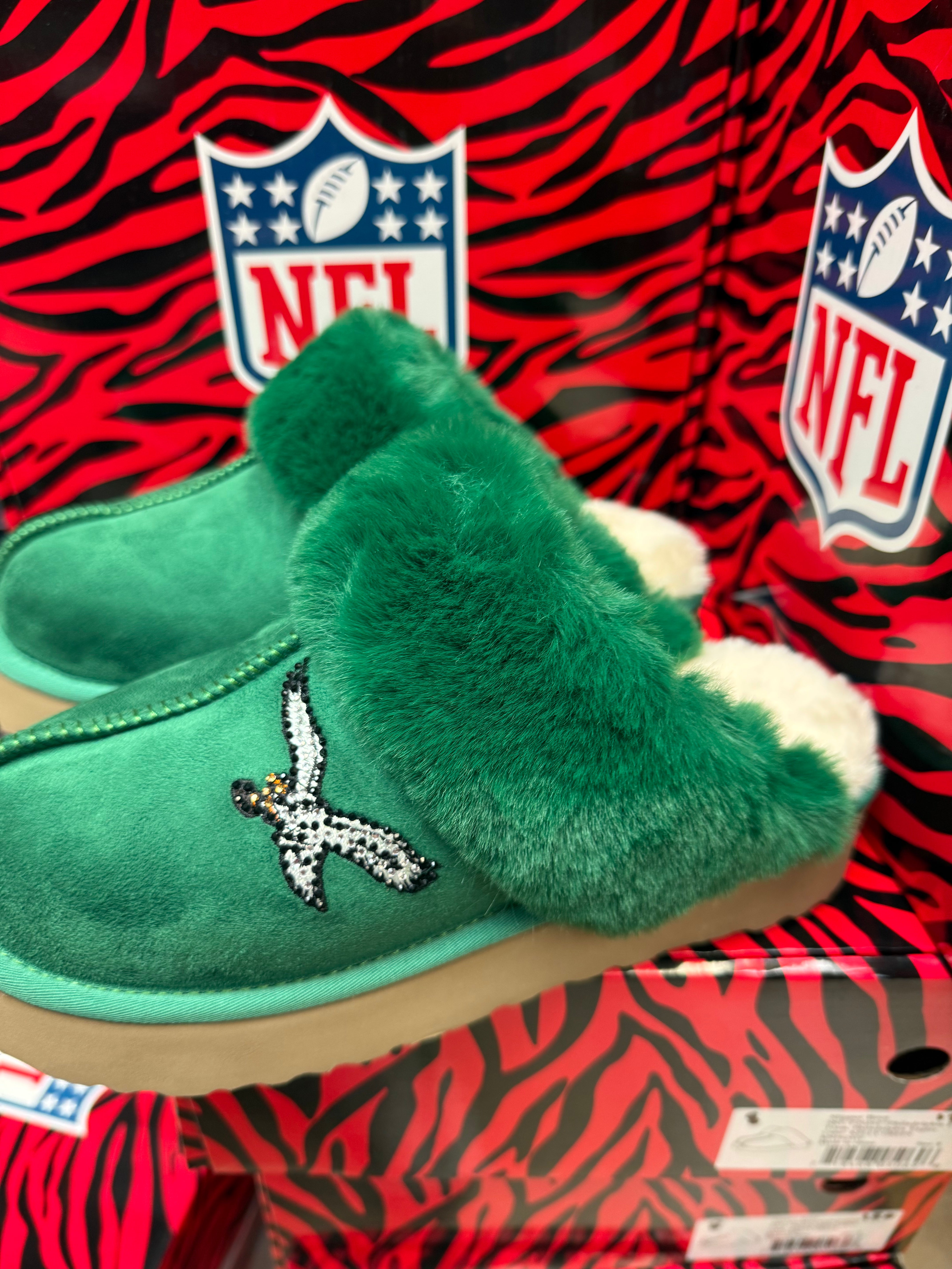Eagles Fabgating by Cuce Kelly Green Slipper Boots
