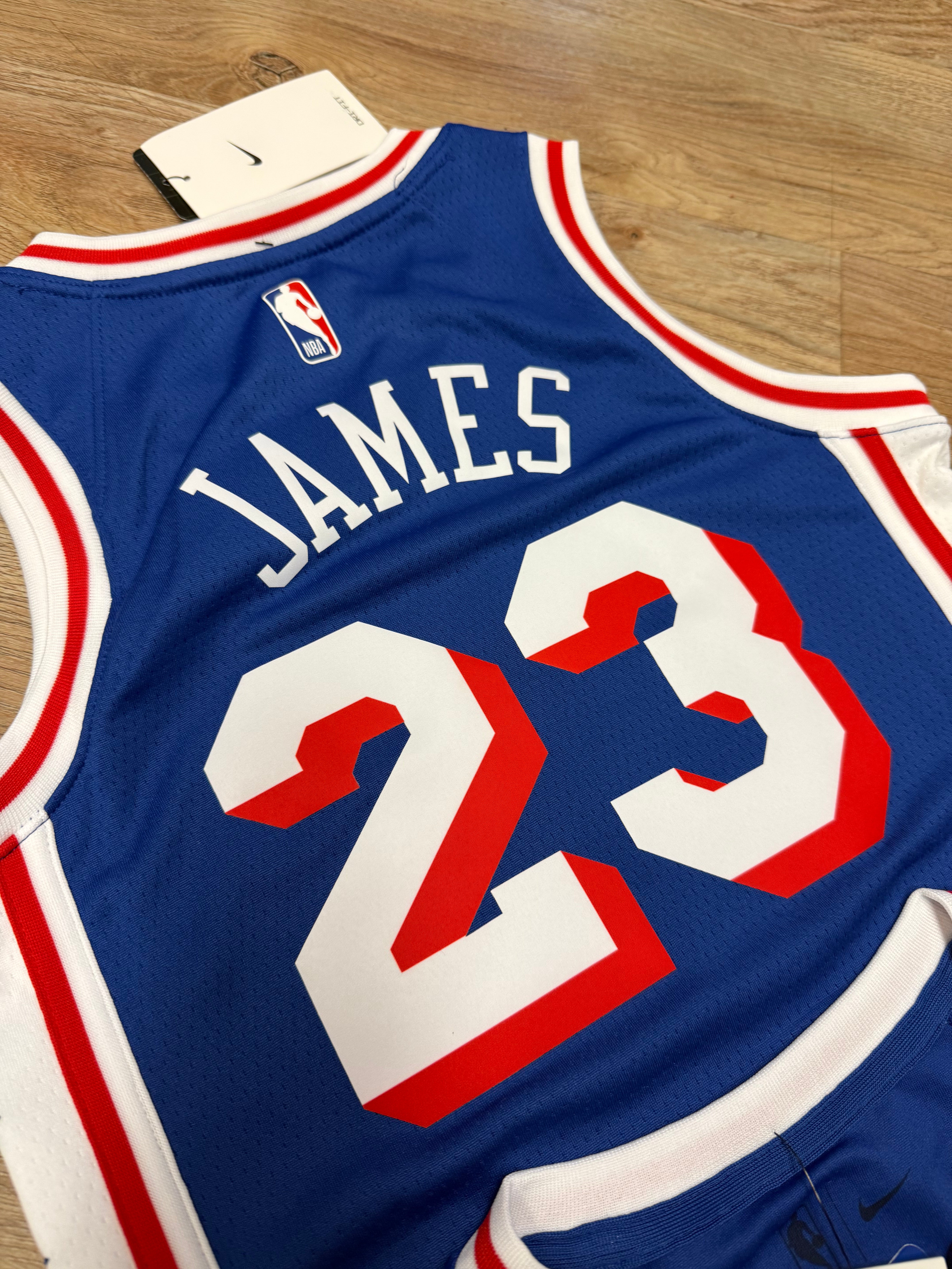 Kids Lebron James swing man jersey