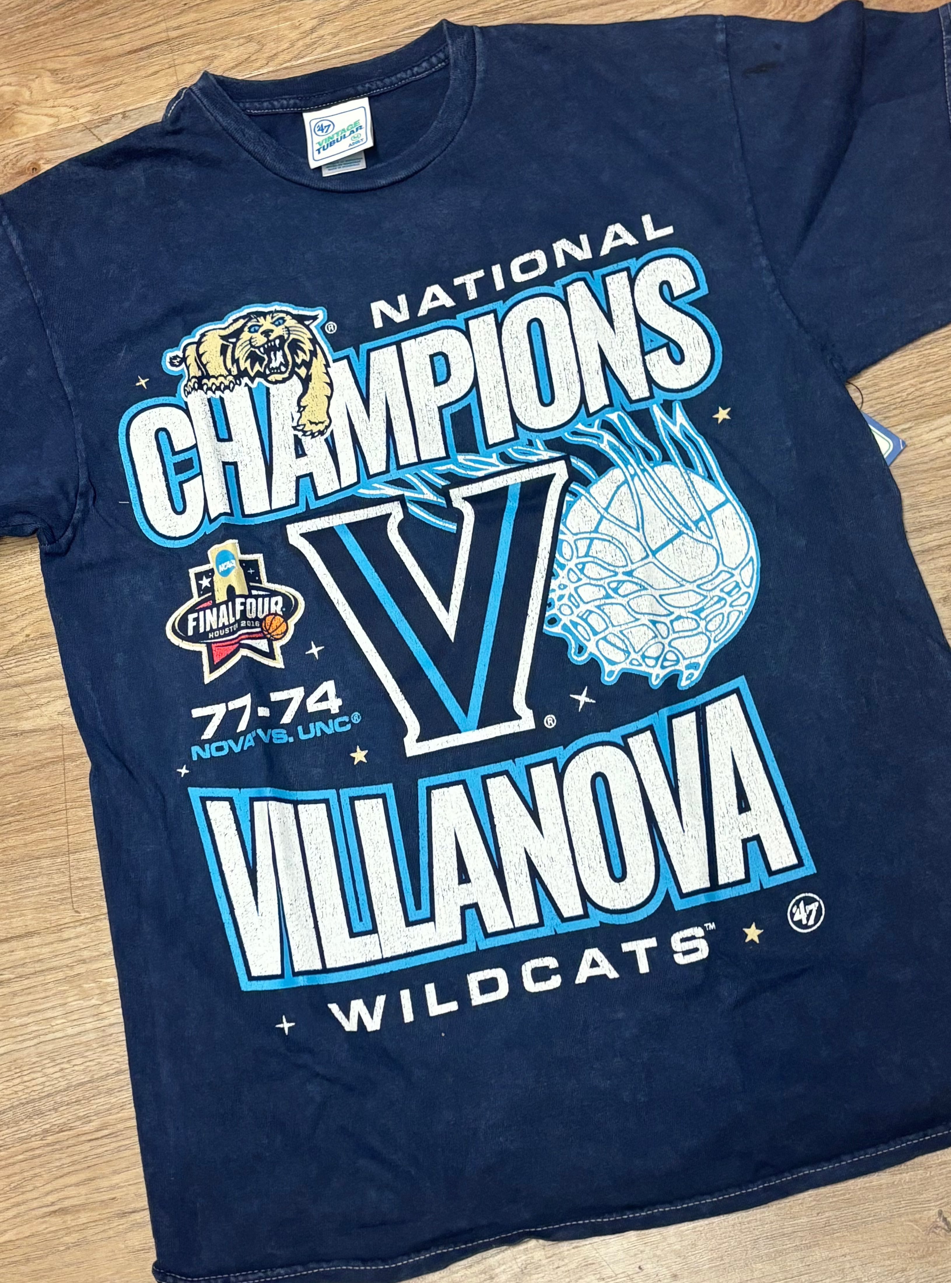 Villanova vintage tublar tee Monkey s Uncle