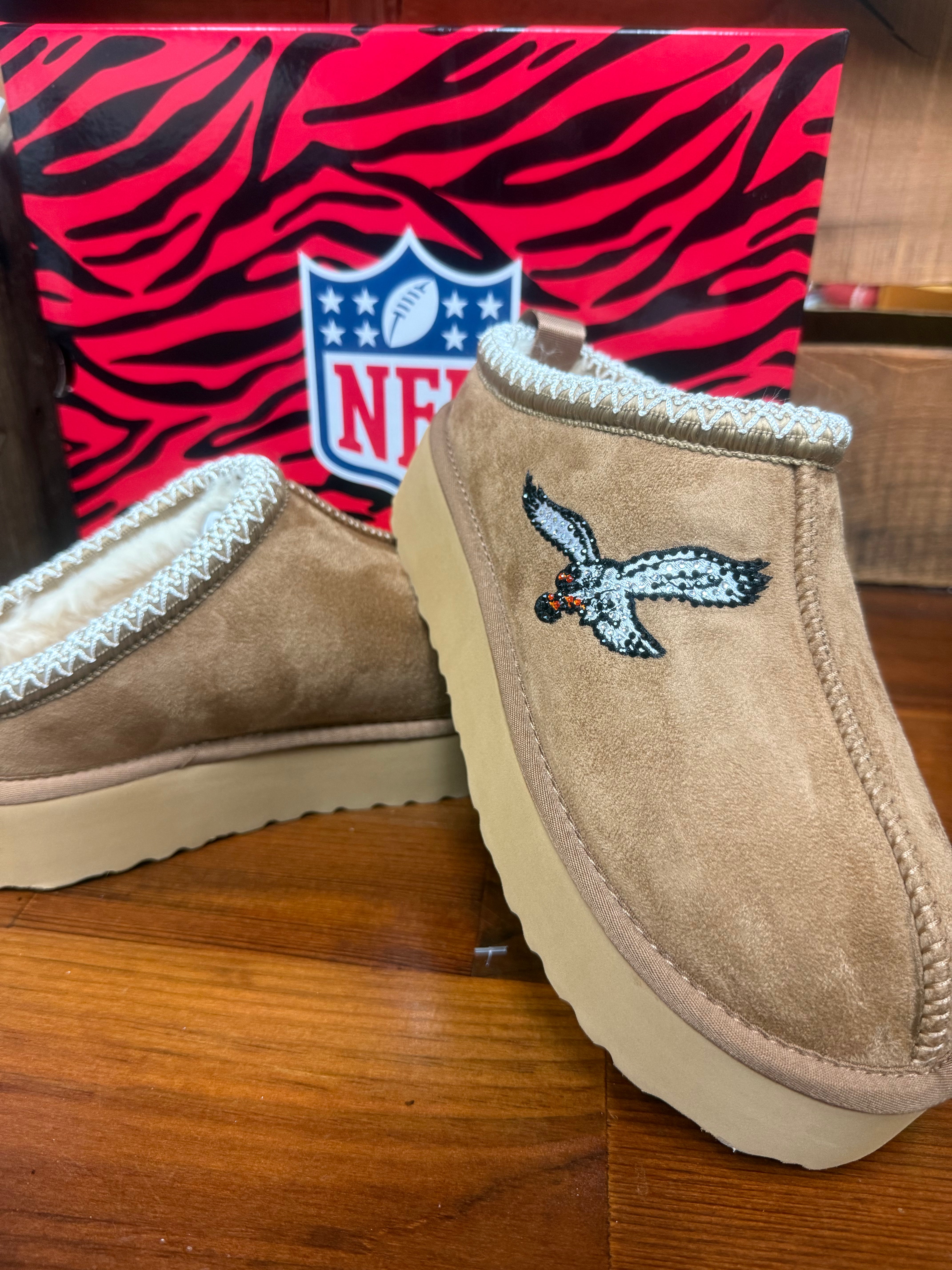Ladies Eagles Slipper Boot Bling Bird