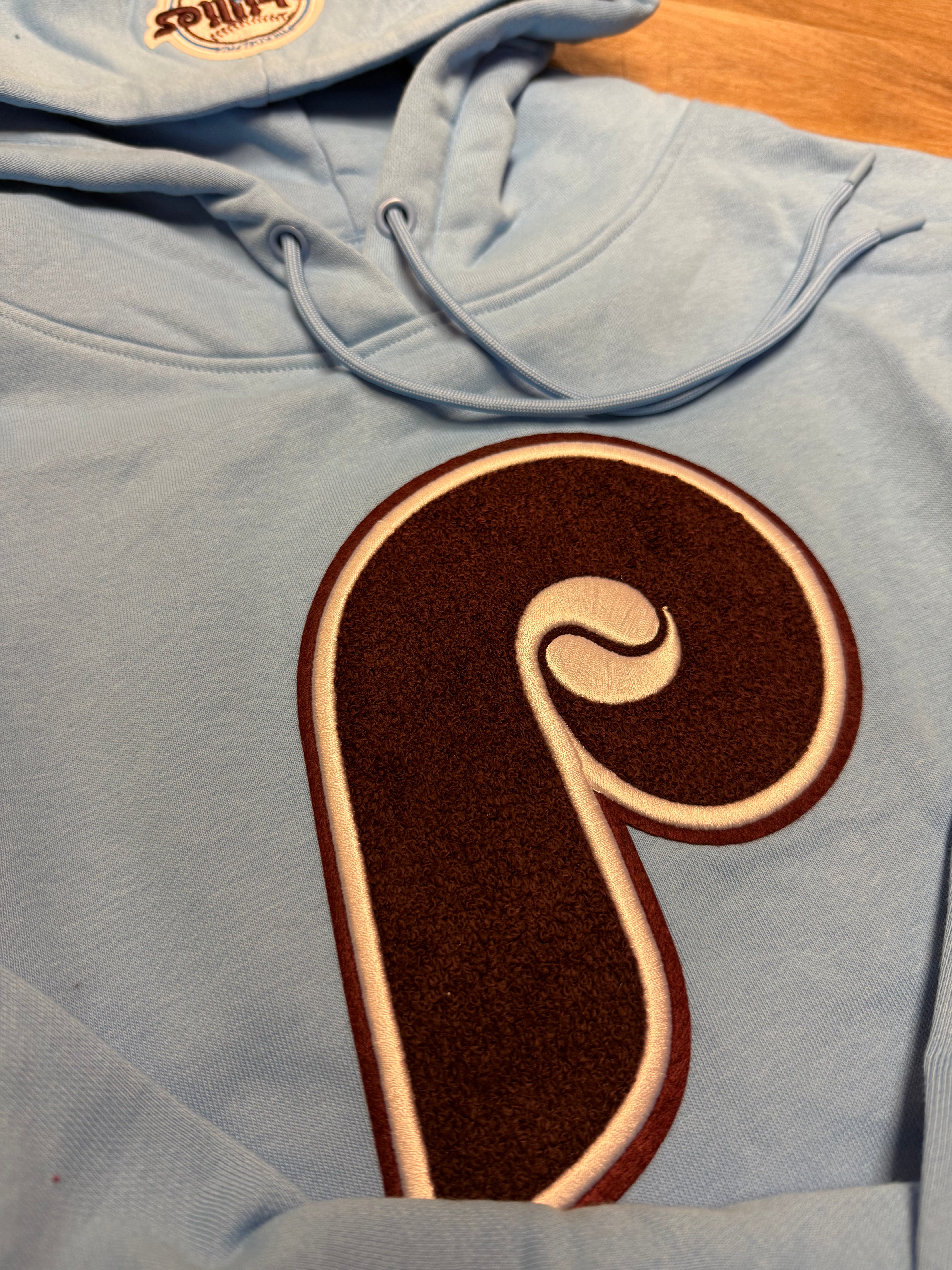 Ladies Phillies Retro Cropped Powder Blue Pullover Hoodie