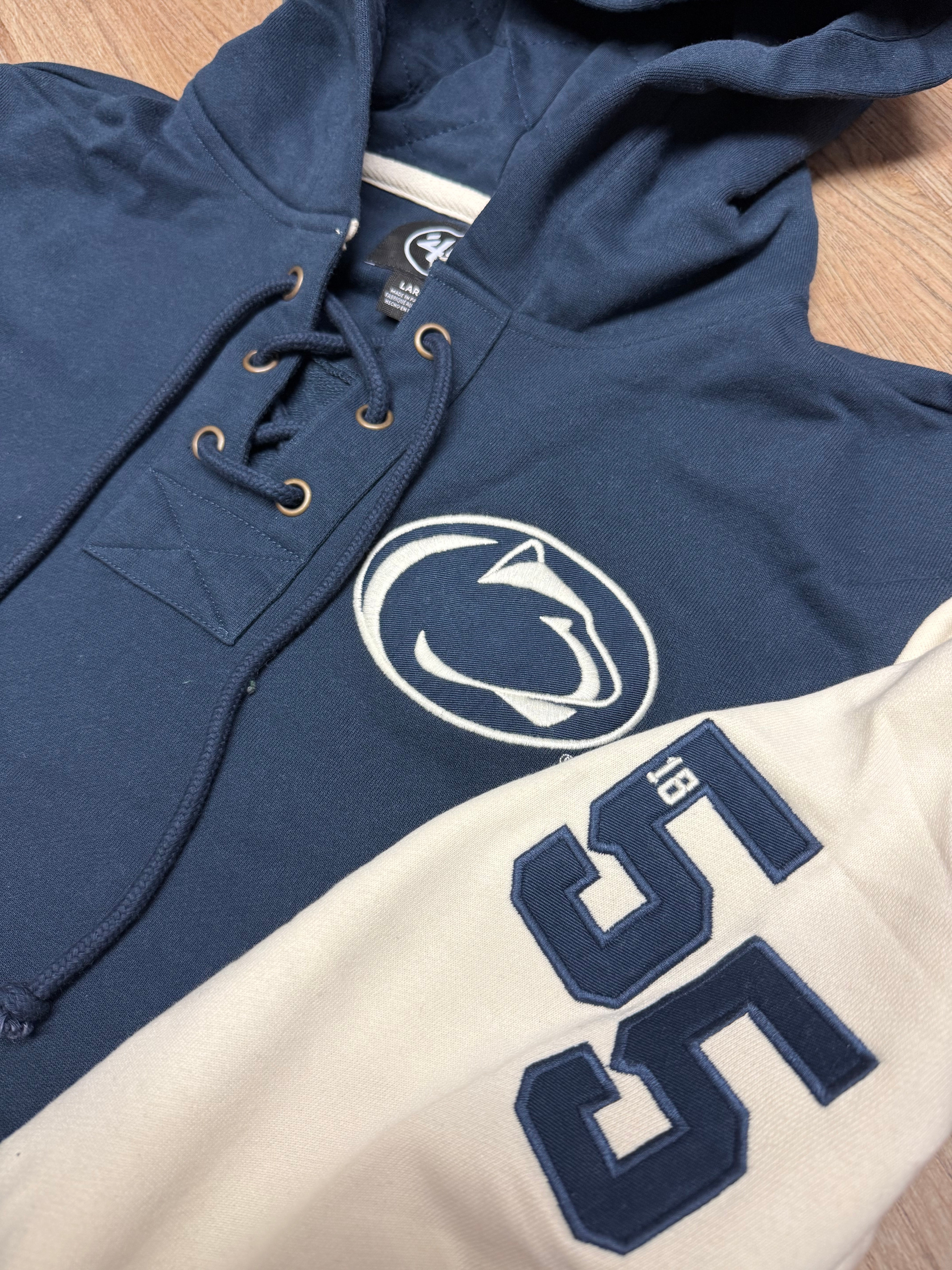 Penn State Club House lacer Hood